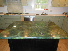 What's the difference between granite and quartzite What's the difference between granite and quartzite