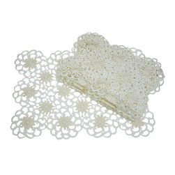 Xia Home Fashions - Daisy Splendor Set of 4 Placemat, 14"x20", Ivory - Placemats