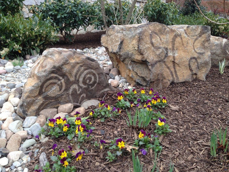 Rock Garden Landscape Sculpture: Art in the garden