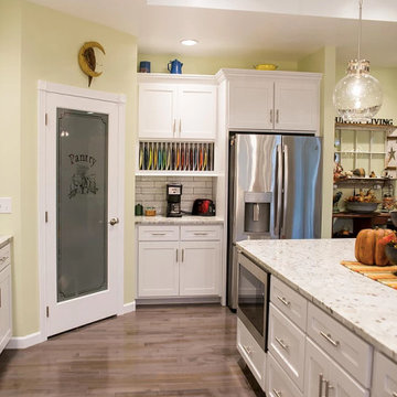 White Modern Farmhouse Kitchen