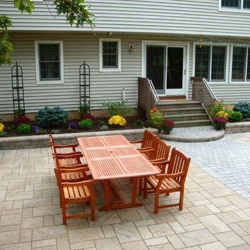 AFTER: A FLEXIBLE ENTERTAINING SPACE (View 4)