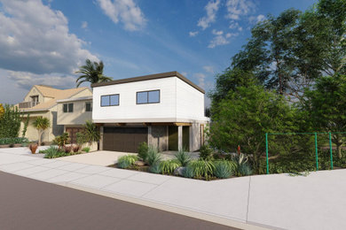 Example of a beach style exterior home design in Los Angeles