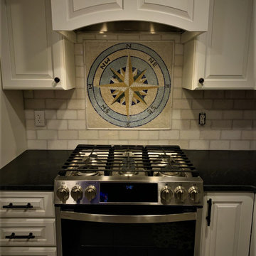 Mosaic Medallion, Compass Rose | Mozaico