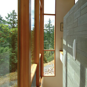 Ridge House | South Facing Stair and Fireplace Wall