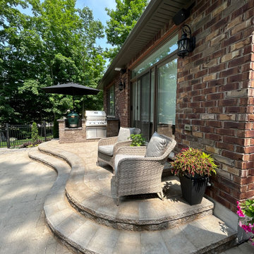 outdoor kitchen