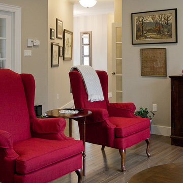 Decor Styling - Marrying antiques, art collection and new finds