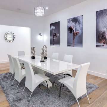 Donna Avenue Modern