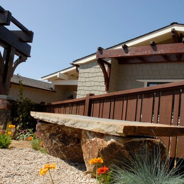 Craftsman Front Yard Meadow