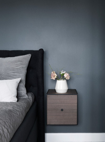 Scandinavian Bedroom by by Lassen
