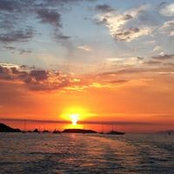 Ri Chard's photo
