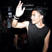 Than Ek's photo