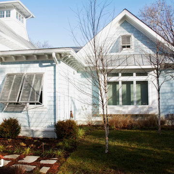 Coastal House - Open Air NuCedar Shingle Siding