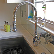 kitchen faucets