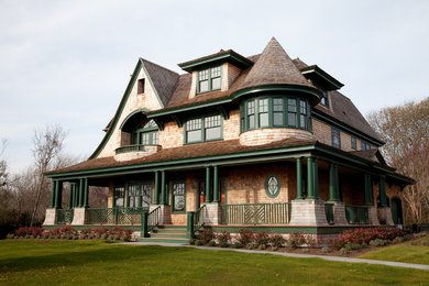 Exterior home photo in Providence