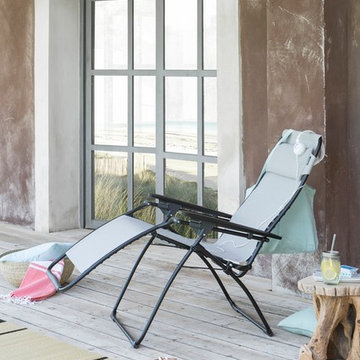 Futura Relax Armchair on Deck