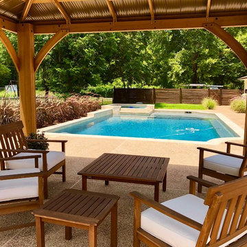 Peaceful Pool & Patio
