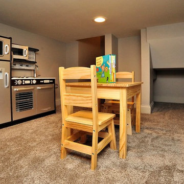 Pepper Creek: 5 Bedroom / 7 Bath Home - Valparaiso, IN