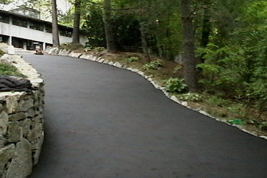 Photo of a traditional landscaping in Boston.