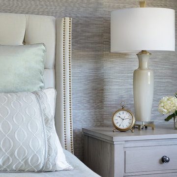 Transitional Style Decor