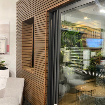Carlisle Homes Display VIC – CX Castellated Cladding & 146 Heavy Grain Decking