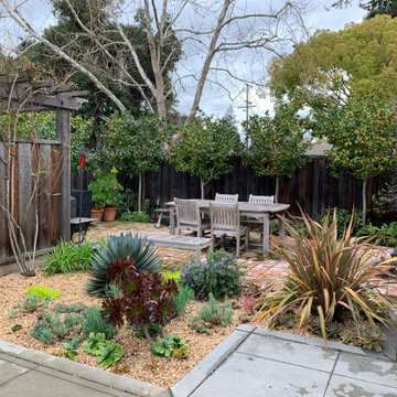 Modern Outdoor Living Room w/ Hidden Storage