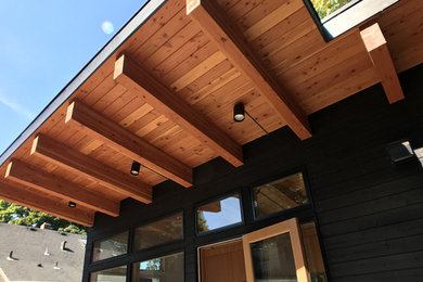 Inspiration for a mid-sized contemporary home design remodel in Portland