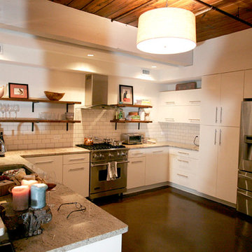 Chic Contemporary Industrial Riverfront Loft