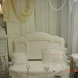 Chalkpainted White Ornate Headboard - Twin size - Products