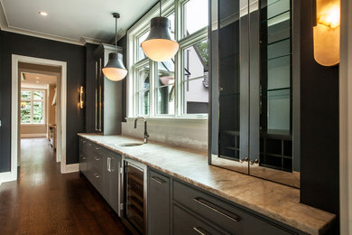 Example of a kitchen design in Chicago