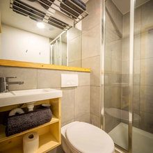Hall Bathroom