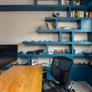 Claudias home office