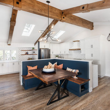 Custom Features for a Dream Kitchen