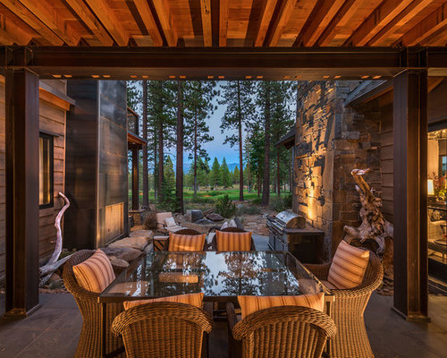 Most Popular Rustic Courtyard Patio Remodeling Ideas | Houzz