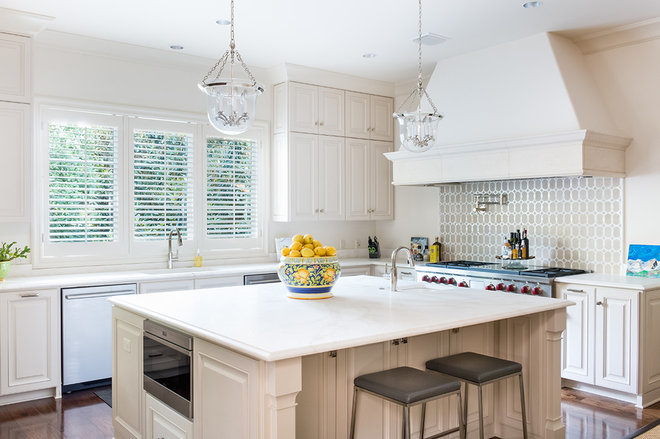 Traditional Kitchen by Gottesman Residential Real Estate
