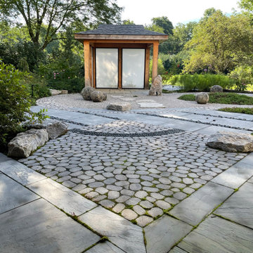 Japan Meets English Cottage