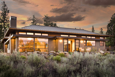 Inspiration for a modern exterior home remodel in Portland