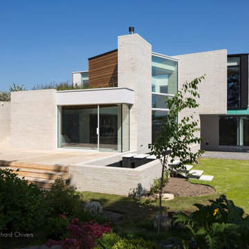 Y-House