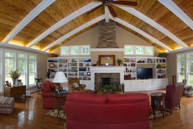 Family room - traditional family room idea in Atlanta
