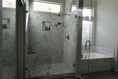 Inspiration for a modern bathroom remodel in Phoenix