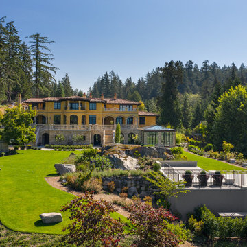 Pharos Garden