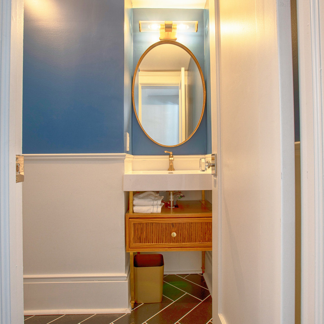 Chic powder room