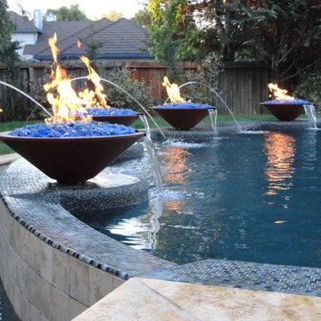 Custom Pools and Water Features