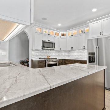 Beautiful Kitchen Remodel Done in Two-Tone Color Cabinets