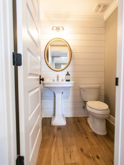 Best 15 Farmhouse Powder Room Ideas Houzz