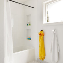 36 High Street: Bathroom