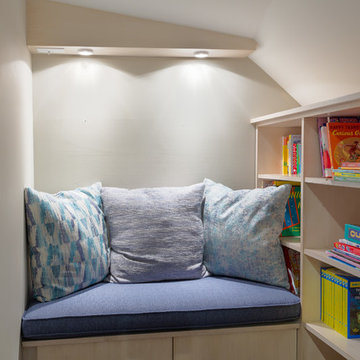MacArthur Book Nook