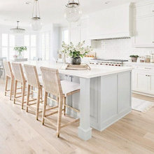 Lakehouse kitchen