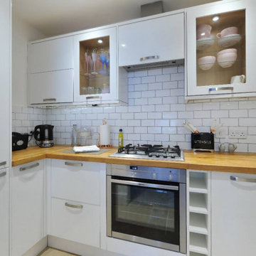 Grade II Full-Scale Renovation with Bespoke Kitchen & Bathroom