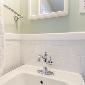 DD CH Multiple Bathrooms