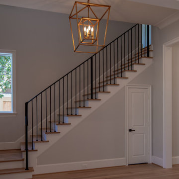 Modern Traditional-inspired Minimalist Classic